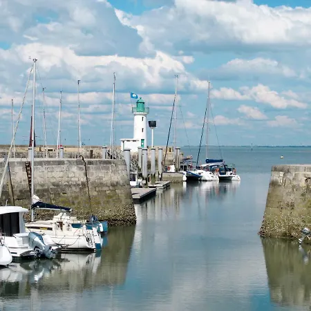 Holiday home La Touche - Idr121 By Interhome La Flotte