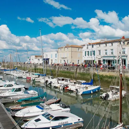 La Touche-2 By Interhome La Flotte